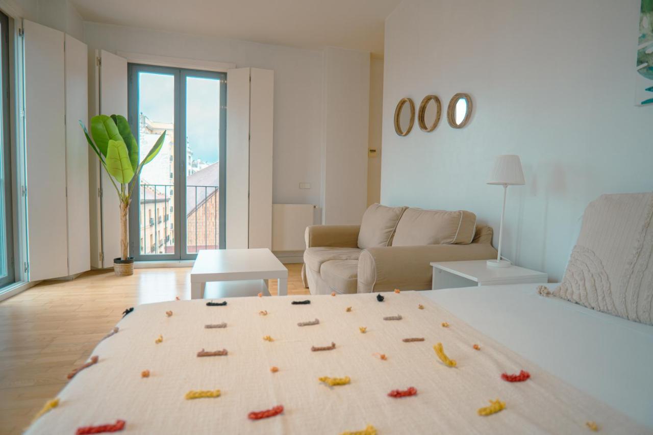 SmartRental Puerta del Sol Madrid Exterior foto
